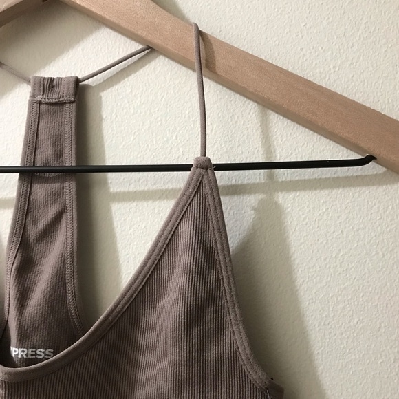 NWT Express Seamless Racerback Cami, Ribbed Bodycon, Elevated Basic Summer XS - Picture 5 of 10